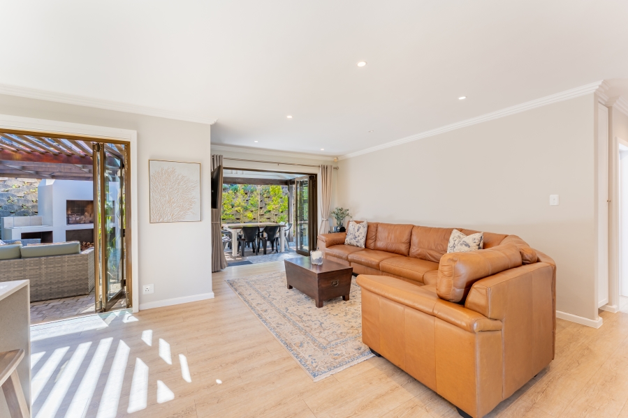 4 Bedroom Property for Sale in St Francis On Sea Eastern Cape